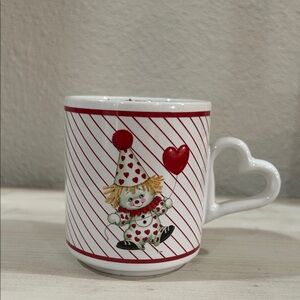 Vintage 1985 Enesco Clown Coffee Mug Hearts On A String Heart Valentine